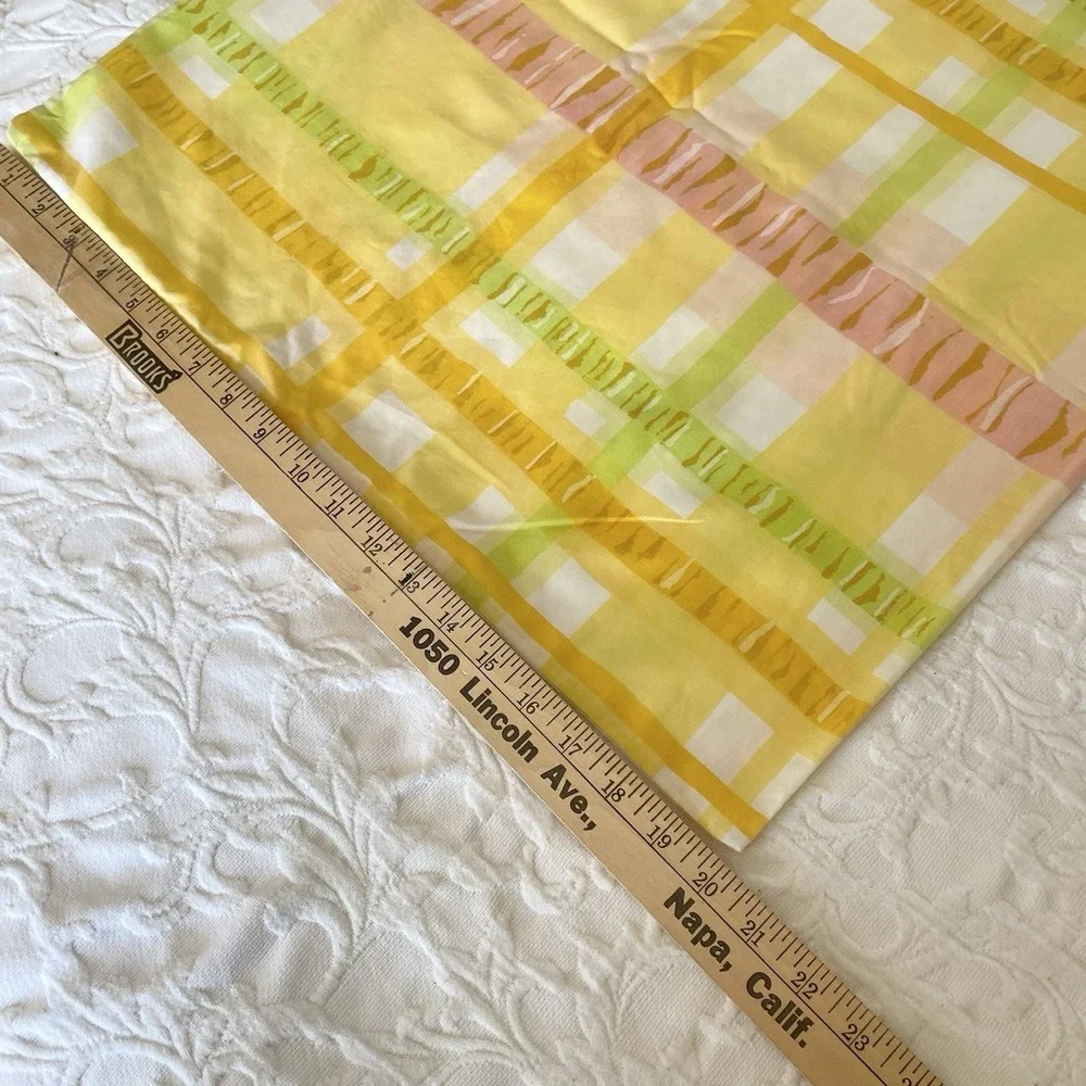 Vintage Plaid 1 King Pillowcase Yellow Green Pink‎ Percale Burlington House USA